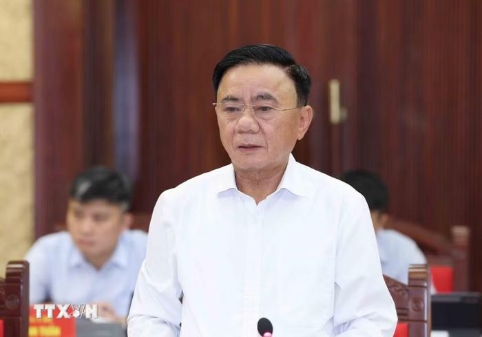 Đồng chí Trần Cẩm Tú, Ủy viên Bộ Chính trị, Thường trực Ban Bí thư, Trưởng Ban Chỉ đạo Chuyển đổi số trong các cơ quan Đảng phát biểu chỉ đạo phiên họp. (Ảnh: Phương Hoa/TTXVN)