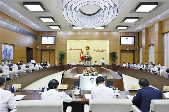 Quang cảnh phiên họp. Ảnh: Doãn Tấn/TTXVN