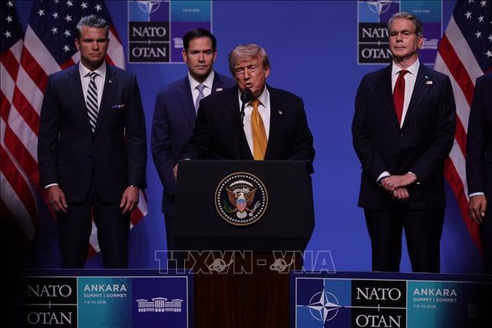 Tổng thống Mỹ Donald Trump trong cuộc họp báo tại Hội nghị thượng đỉnh NATO 2026 ở Ankara, Thổ Nhĩ Kỳ ngày 8/7/2029. Ảnh: THX/TTXVN