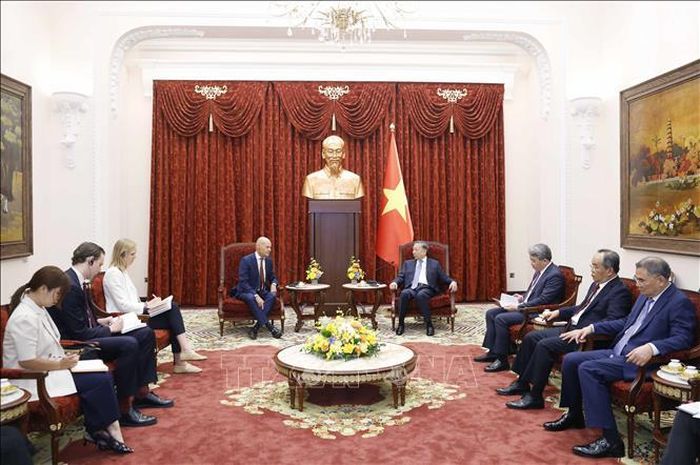 Tổng Bí thư, Chủ tịch nước Tô Lâm tiếp Đại sứ Hà Lan tại Việt Nam Kees van Baar. Ảnh: Thống Nhất/TTXVN