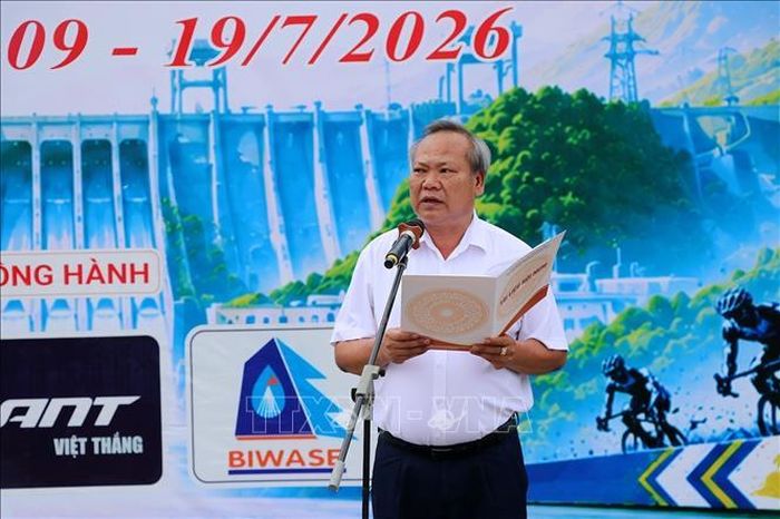 Ông Đào Tiến Cường, Phó Giám đốc Sở Văn hóa, Thể thao và Du lịch tỉnh Phú Thọ, phát biểu tại lễ khai mạc.