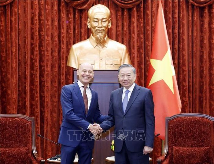 Tổng Bí thư, Chủ tịch nước Tô Lâm tiếp Đại sứ Hà Lan Kees van Baar. Ảnh: Thống Nhất/TTXVN