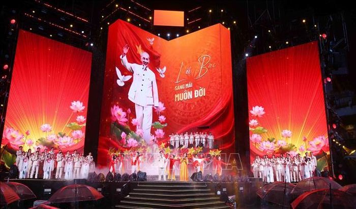 Thượng tướng Phạm Thế Tùng, Ủy viên Trung ương Đảng, Thứ trưởng Bộ Công an phát biểu. Ảnh: Phạm Kiên/TTXVN