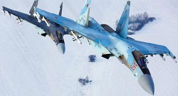 Máy bay chiến đấu Su-35 của Lực lượng Không quân Vũ trụ Nga. Ảnh: MW.
