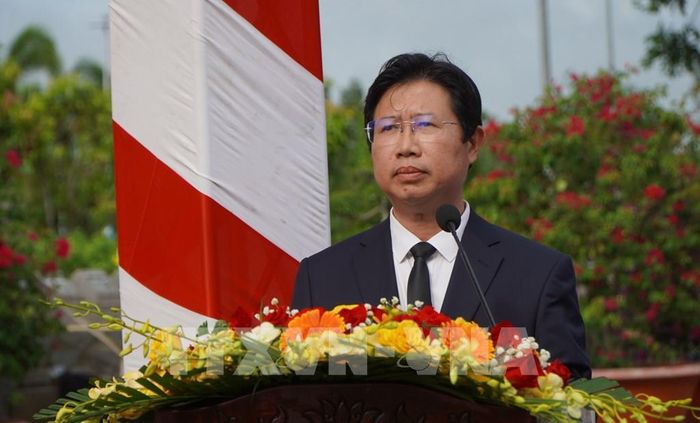 Phó Chủ tịch UBND tỉnh Đồng Tháp Huỳnh Minh Tuấn phát biểu trong buổi lễ. Ảnh: Nhựt An - TTXVN