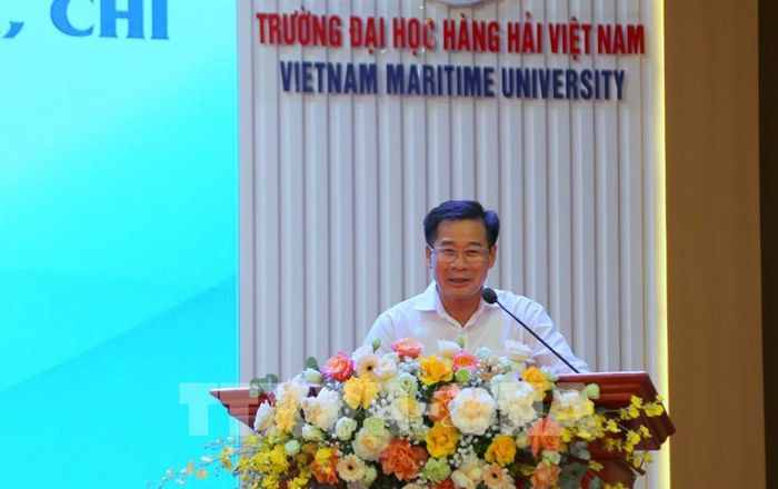 Ông Lê Đình Thăng, Kiểm toán trưởng chuyên ngành II, Kiểm toán Nhà nước phát biểu tại hội nghị. Ảnh: Minh Thu - TTXVN 