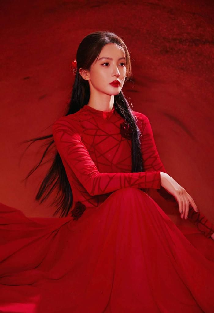 Kim Thần từng là một trong những gương mặt được yêu thích ở các mùa trước của chương trình. Ảnh: Weibo