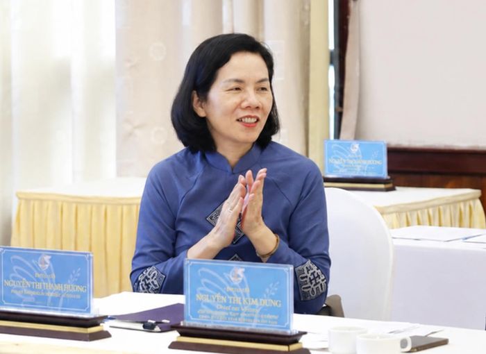 Phó Chủ tịch Hội LHPN Việt Nam Nguyễn Thị Minh Hương tại Hội thảo
