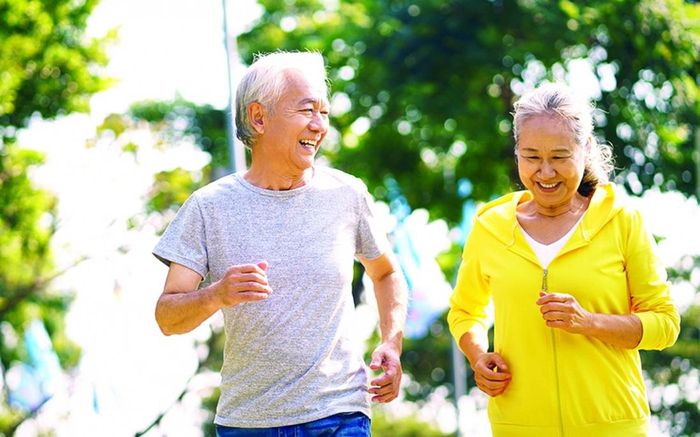 Thay vì loay hoay với bài toán chi phí bảo trợ, Hà Nội đang chọn cách mở đường cho một thị trường mới.