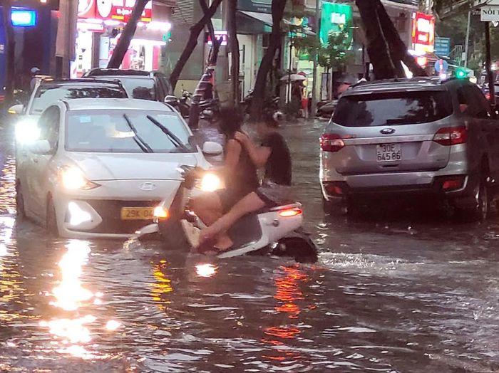 Các phương tiện bì bõm trong nước