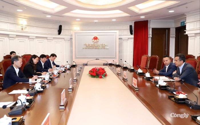 Toàn cảnh buổi tiếp.