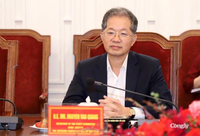 Chánh án Nguyễn Văn Quảng.