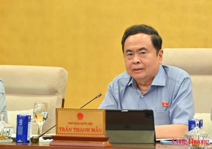 Chủ tịch Quốc hội Trần Thanh Mẫn chủ trì phiên họp.