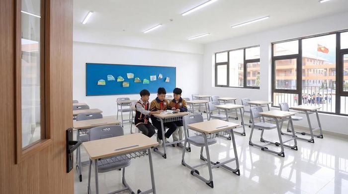 Những bộ bàn ghế trường học được cung cấp bởi Nội thất The One. Ảnh: Nội thất The One