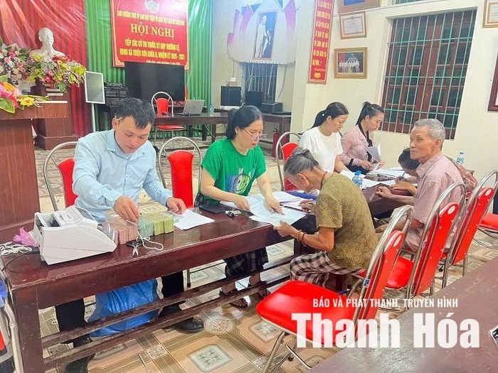 Các khâu kiểm tra, đối chiếu hồ sơ và chi trả tiền được thực hiện đúng quy trình, bảo đảm công khai, minh bạch.