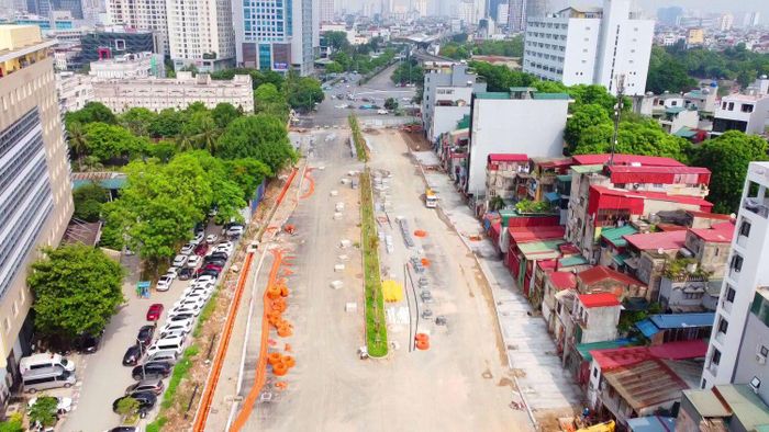 UBND TP Hà Nội đã yêu cầu các sở, ngành và đơn vị liên quan tập trung tháo gỡ vướng mắc, đẩy nhanh tiến độ.