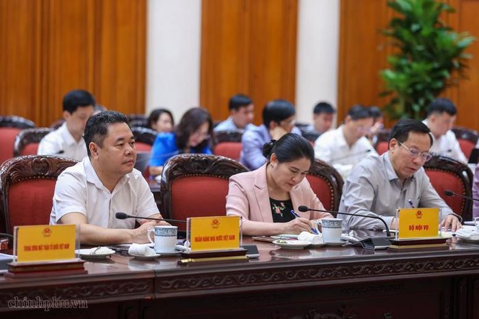 Các đại biểu dự phiên họp - Ảnh: VGP