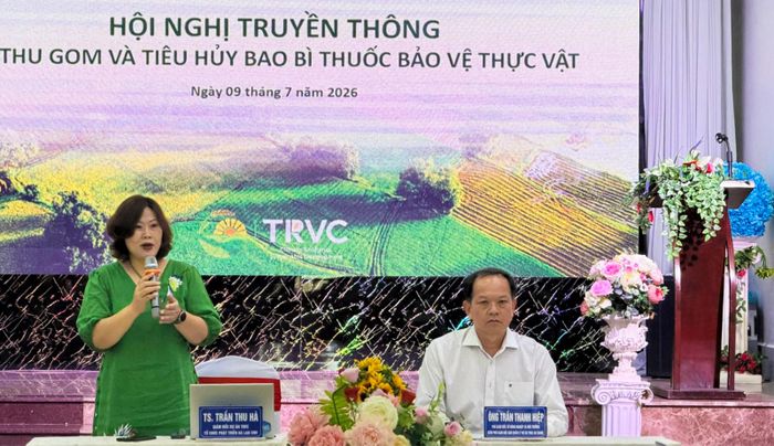 Giám đốc dự án TRVC, Tổ chức Phát triển Hà Lan tại Việt Nam Trần Thu Hà phát biểu.