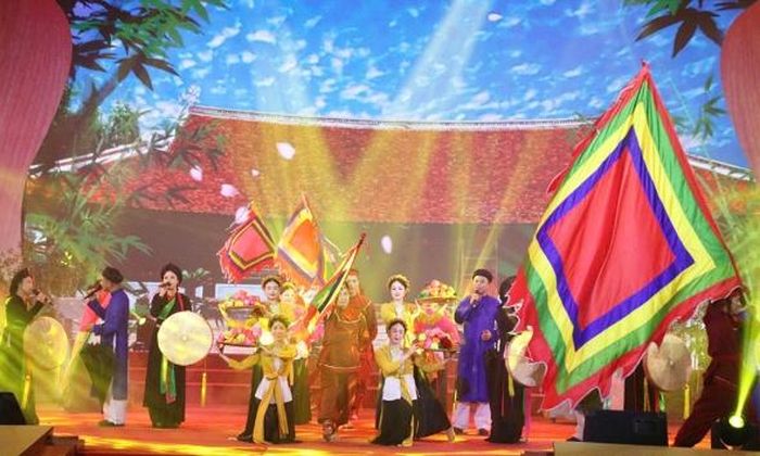  Tiết mục "Phùng quan tế hội" của đoàn Bắc Ninh giành Huy chương Vàng tại hội diễn. 