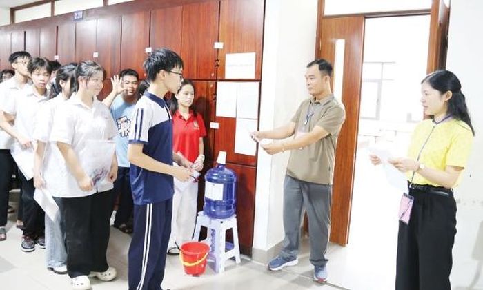 Thí sinh dự thi vào Trường Trung học phổ thông Chuyên Bắc Ninh năm học 2026-2027.