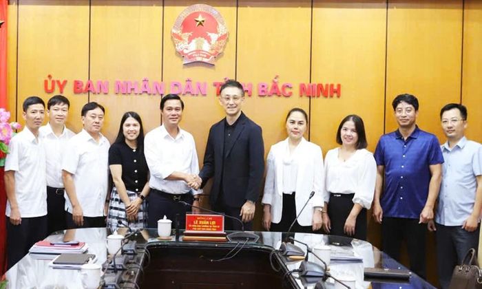 Các đại biểu dự buổi làm việc với Công ty Spectee.