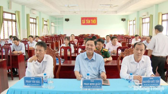 Các đại biểu tham dự hội nghị.
