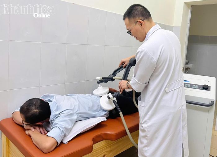 Điều trị bệnh bằng phương pháp y học cổ truyền tại Bệnh viện 22-12.
