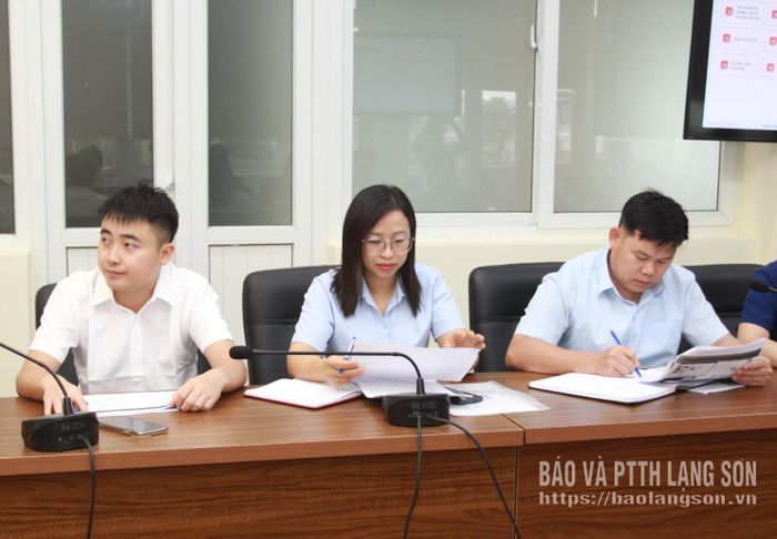 Đại biểu dự hội nghị tập huấn