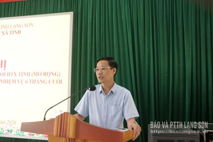 Lãnh đạo Ủy ban MTTQ Việt Nam tỉnh phát biểu tại hội nghị