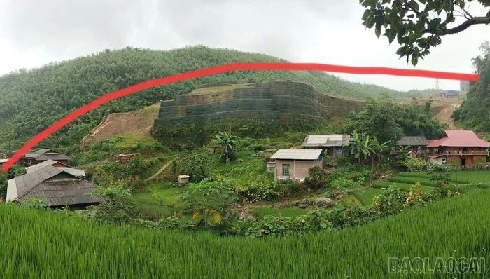 Các gia đình nằm trong khu vực có nguy cơ sạt lở cao thuộc phạm vi Dự án Công viên Văn hóa Mường Hoa.