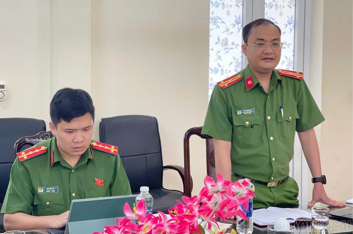Đại biểu phát biểu tại buổi làm việc.
