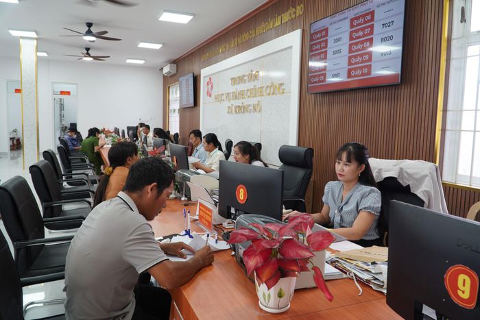 Trung tâm Phục vụ hành chính công xã Krông Nô đổi mới hoạt động nhằm hướng tới sự hài lòng của người dân
