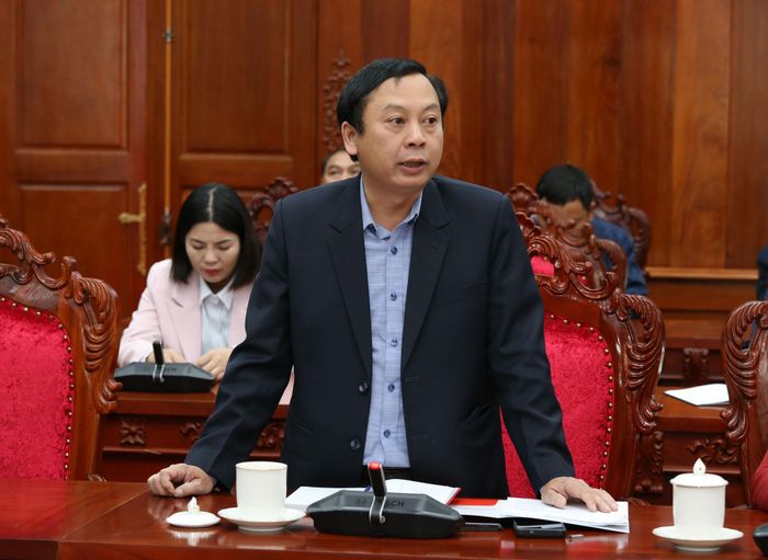 Đại diện các phòng nghiệp vụ nêu ý kiến tại hội nghị