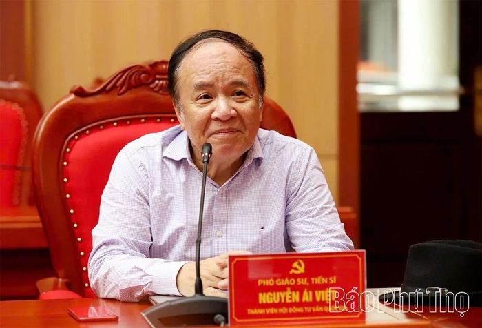 PGS.TS Nguyễn Ái Việt - Thành viên Hội đồng tư vấn Quốc gia về phát triển khoa học, công nghệ, đổi mới sáng tạo và chuyển đổi số phát biểu.