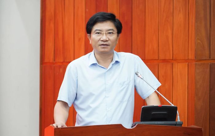 Đồng chí Trương An Ninh, Trưởng ban Tuyên giáo và Dân vận Tỉnh ủy phát biểu tại phiên họp - Ảnh: Q.V