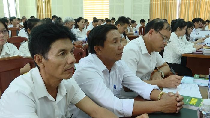 Các đại biểu tham dự hội nghị tập huấn - Ảnh: H.L