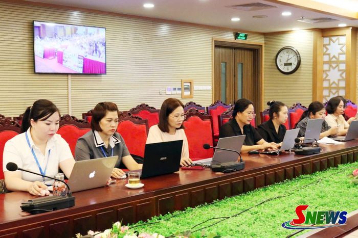 Các đại biểu dự hội nghị tại điểm cầu tỉnh Sơn La.