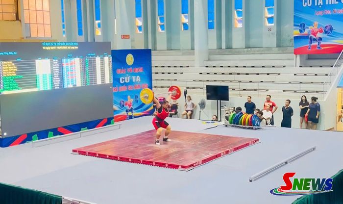Vận động viên tham gia thi đấu hạng cân 86 kg nữ. Ảnh CTV
