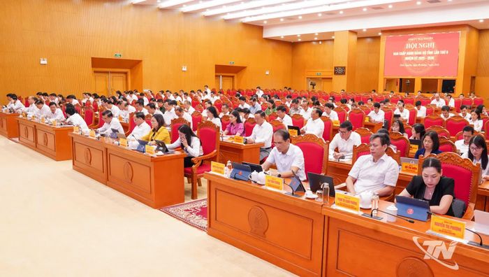 Các đại biểu dự Hội nghị.