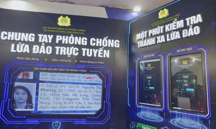 Điểm nhấn của sự kiện là triển lãm “80 năm An ninh nhân dân - Lá chắn thầm lặng”, tái hiện hành trình xây dựng, chiến đấu và trưởng thành của lực lượng an ninh nhân dân.