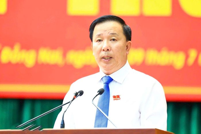 Phó Bí thư Thành ủy, Chủ tịch UBND thành phố Đồng Nai Nguyễn Văn Út phát biểu tại kỳ họp. Ảnh: Công Nghĩa