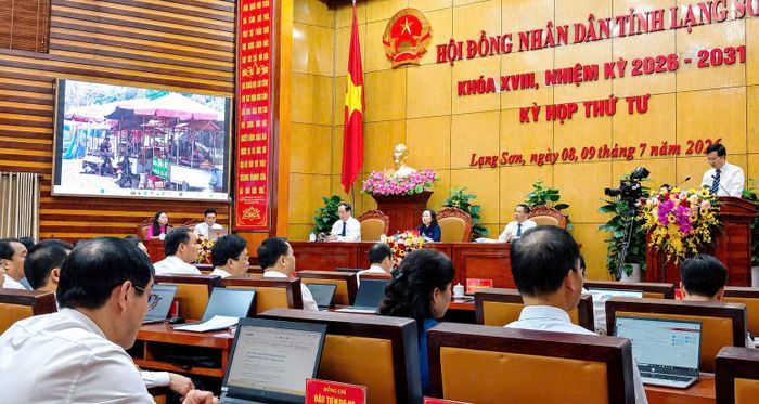 Quang cảnh kỳ họp. Ảnh: Thanh Bình