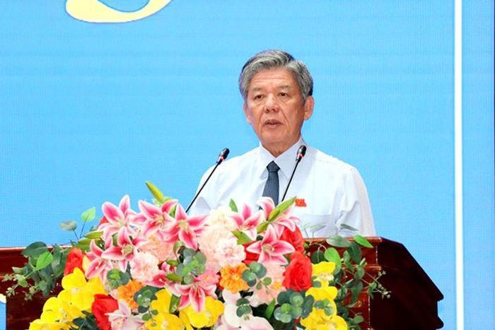 Chủ tịch HĐND tỉnh Đồng Tháp Ngô Chí Cường phát biểu