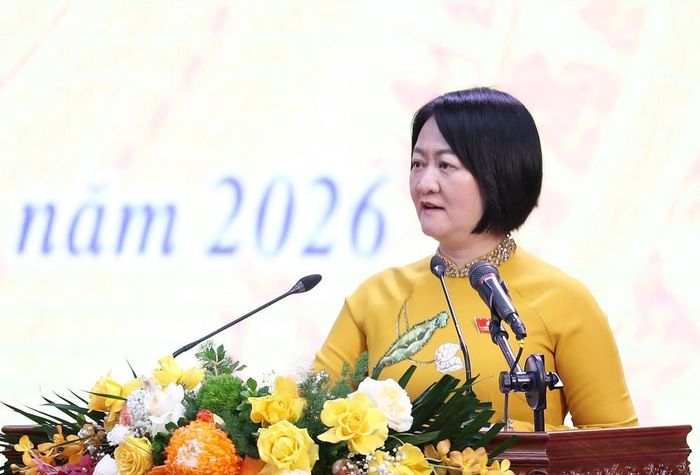 Giám đốc Sở Khoa học và Công nghệ Thái Thị Thu Hường trả lời chất vấn