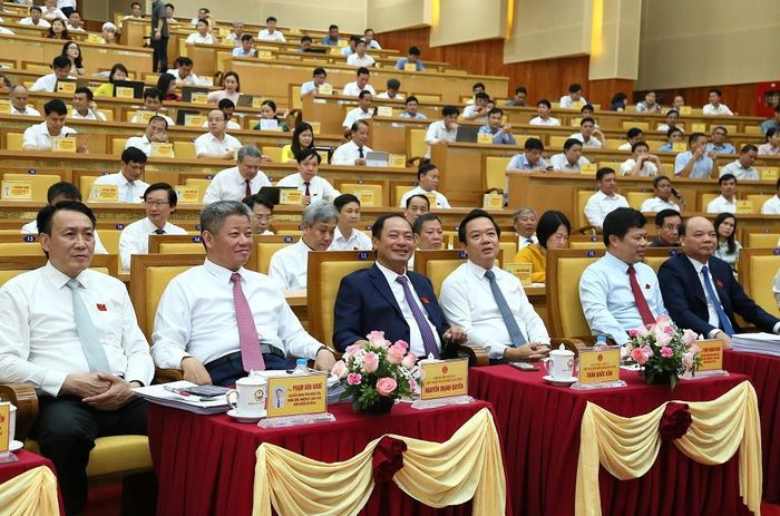 Các đại biểu tham dự kỳ họp