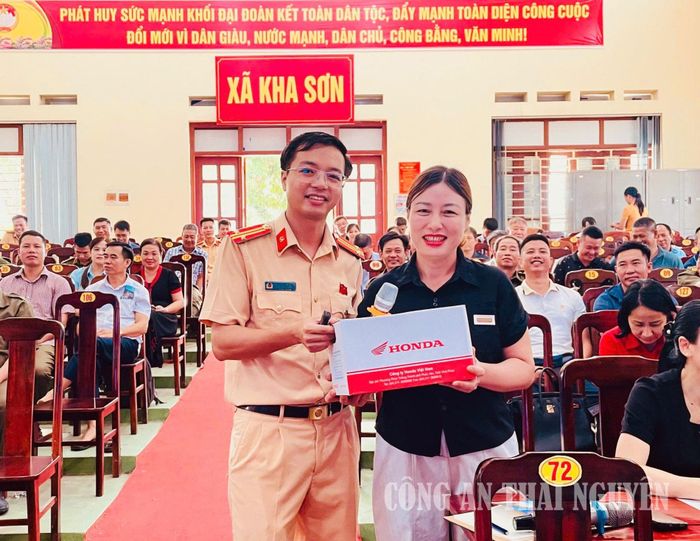Đẩy mạnh thực hiện chiến dịch đào tạo kỹ năng lái xe mô tô, xe gắn máy an toàn (Ảnh: Phòng CSGT, Công an tỉnh Thái Nguyên)