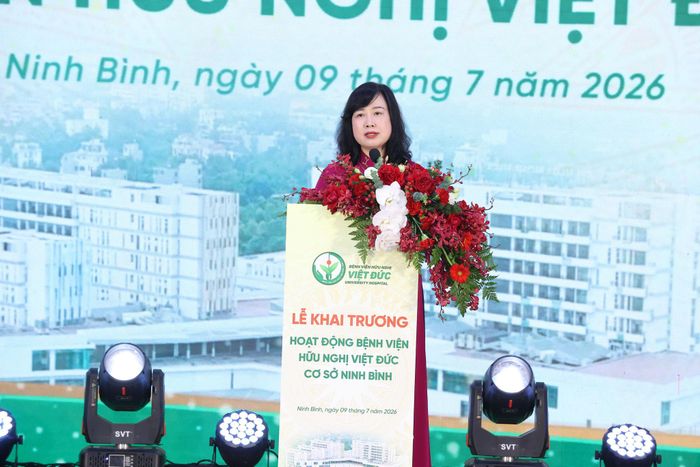 Bộ trưởng Bộ Y tế Đào Hồng Lan phát biểu tại Lễ khai trương hoạt động Bệnh viện. Ảnh: Như Ý