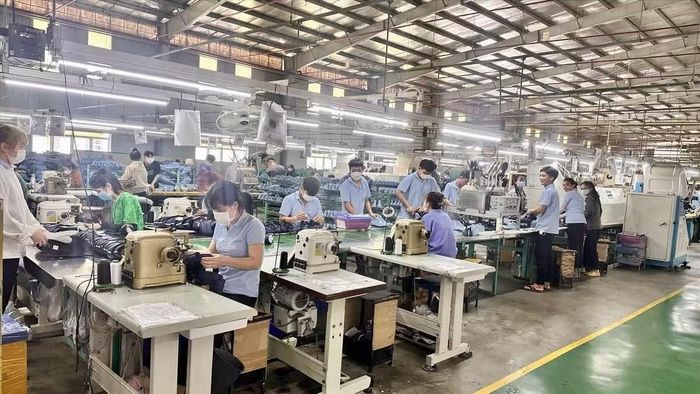  Công nhân là những người hay sử dụng các ứng dụng này nhất. 
