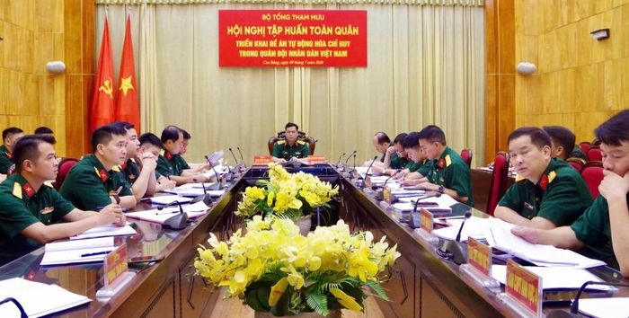 Các đại biểu dự tại điểm cầu Bộ Chỉ huy Quân sự tỉnh.