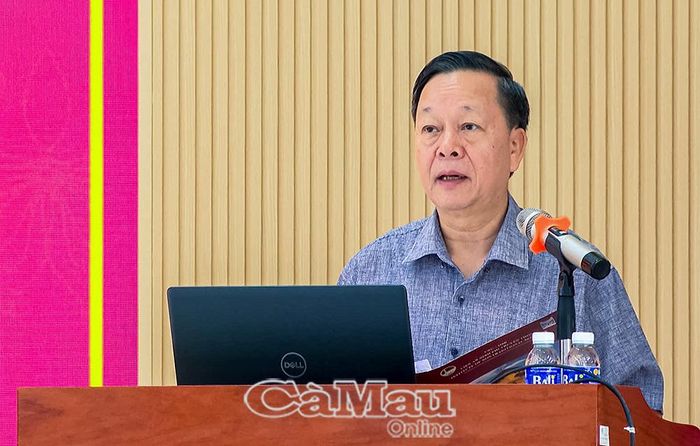 Phát biểu tại lễ khai giảng, Trung tướng, GS.TS Nguyễn Xuân Yêm, Viện trưởng Viện An ninh phi truyền thống, nguyên Giám đốc Học viện Cảnh sát nhân dân, nhấn mạnh tầm quan trọng của lớp bồi dưỡng.